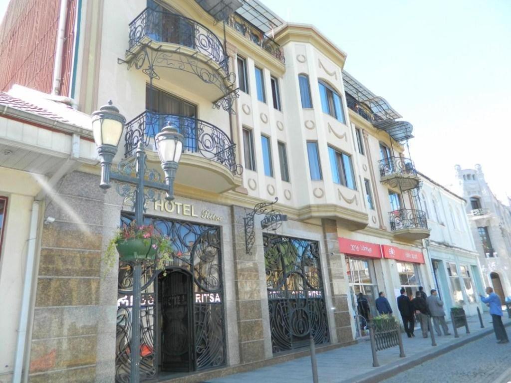 Hotel Ritsa Batumi Bagian luar foto